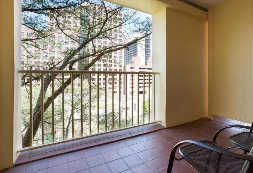 Habitació Superior Llit King, Drury Inn & Suites San Antonio Riverwalk