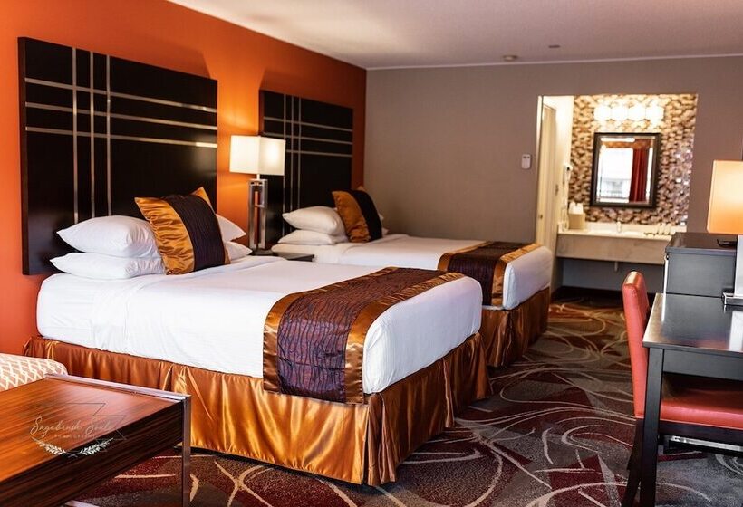 带2个双人床的标准工作室, Gateway Inn And Suites
