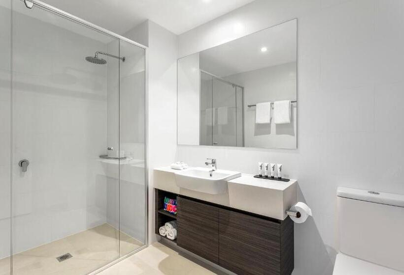 Студия Стандарт, Quest Joondalup
