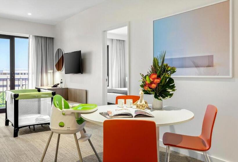 Апартаменты 1 Спальня, Quest Joondalup