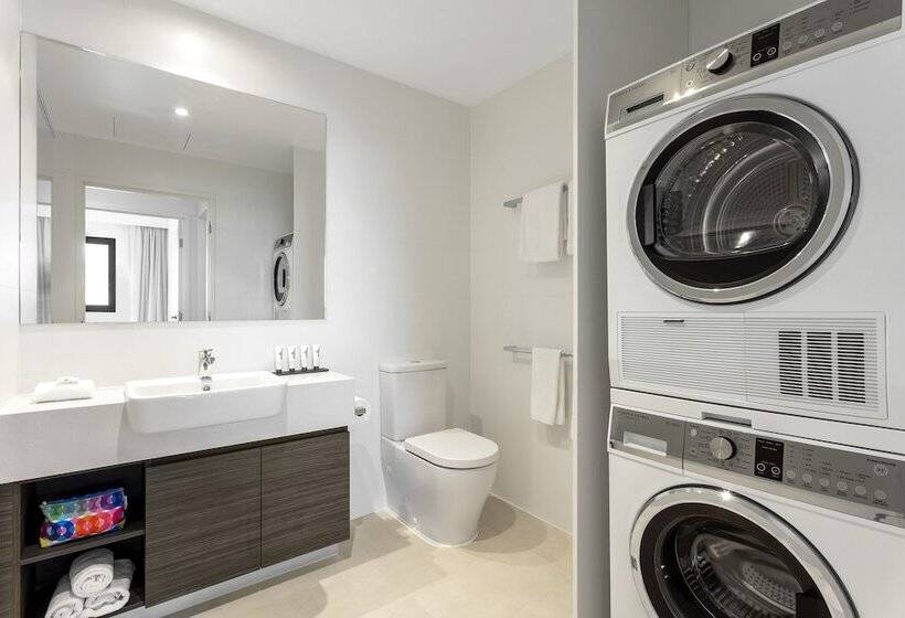 Апартаменты 1 Спальня, Quest Joondalup