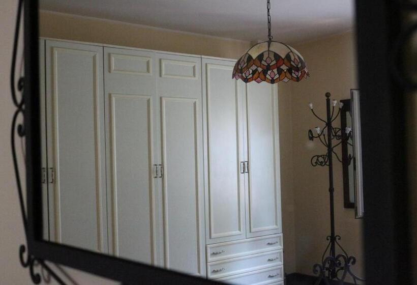Номер Deluxe, Casale Santilli