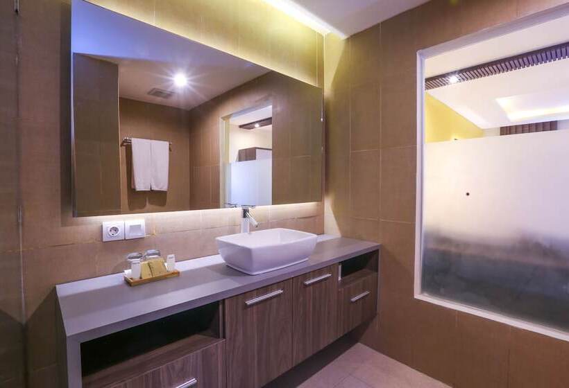 Номер Deluxe, Canggu Dream Village Hotel And Suites
