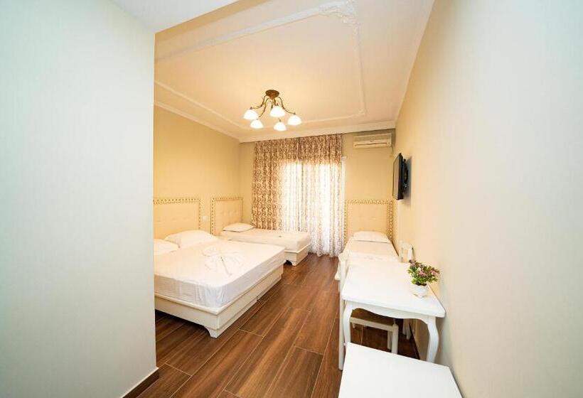 디럭스 4인 룸, Vila Mare