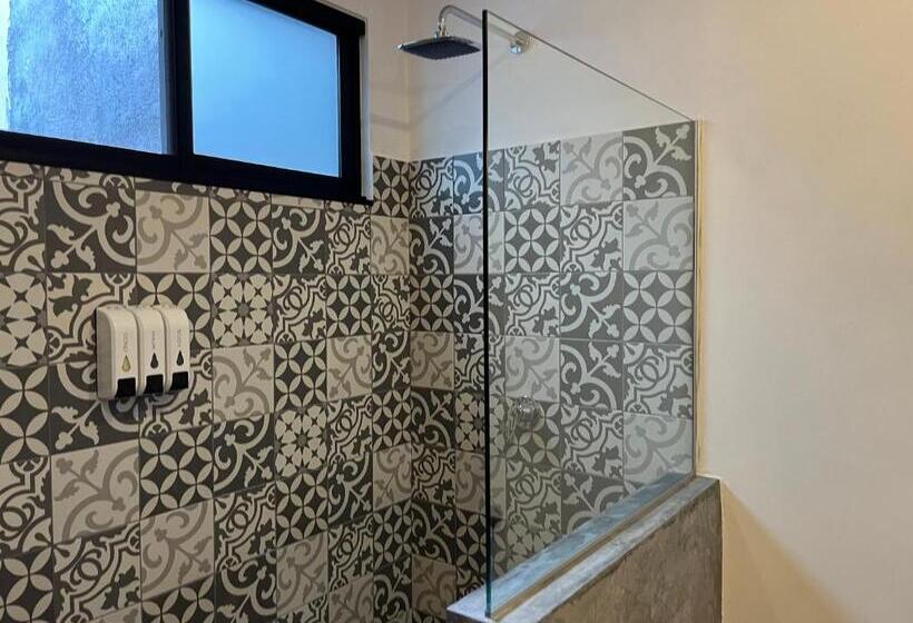 家庭间, Little Gem Hotel Tulum La Veleta