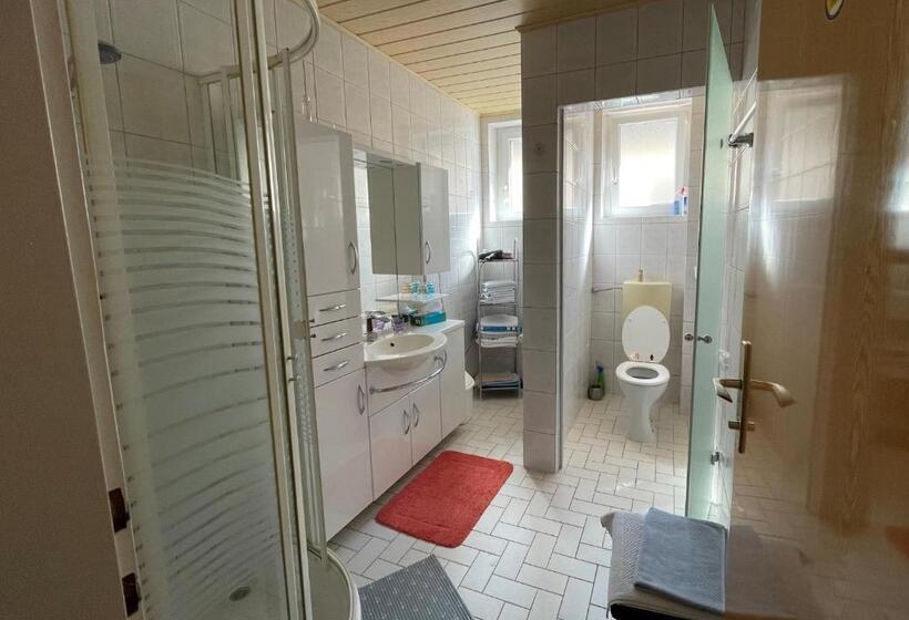 Апартаменты 1 Спальня, Gertis Blumenhof Privatzimmer, Ferienwohnung