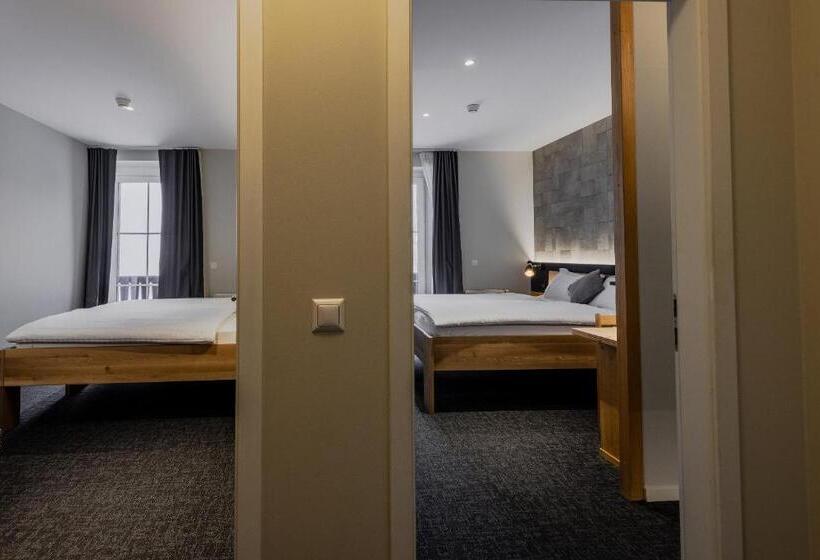 Семейный Номер Superior, Villars Lodge