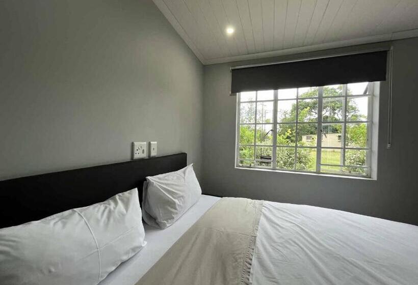 Номер Стандарт, Halleria Self Catering