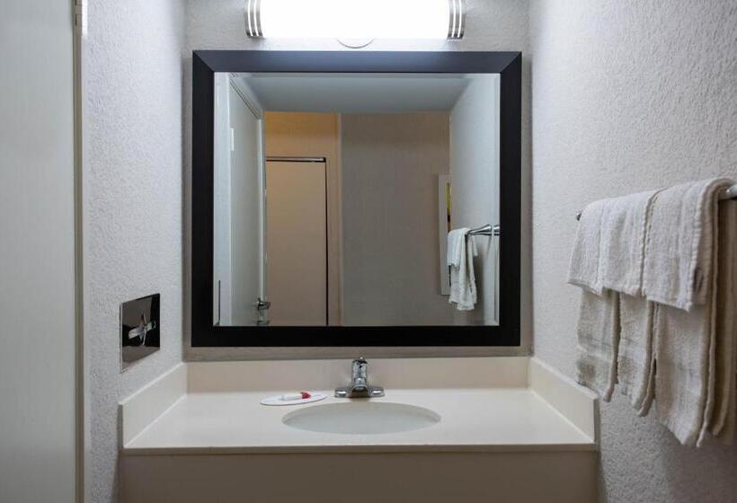 스탠다드 룸 더블 침대 2개, Days Inn By Wyndham Absecon Atlantic City Area