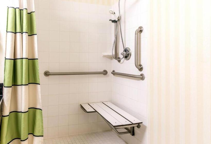 Номер Стандарт, Fairfield Inn & Suites Canton