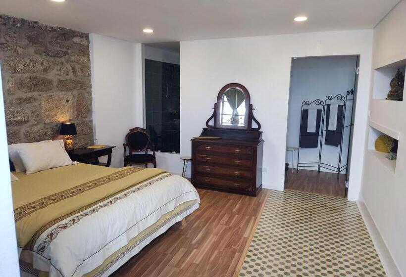 Номер Deluxe, Casa Da Real Companhia