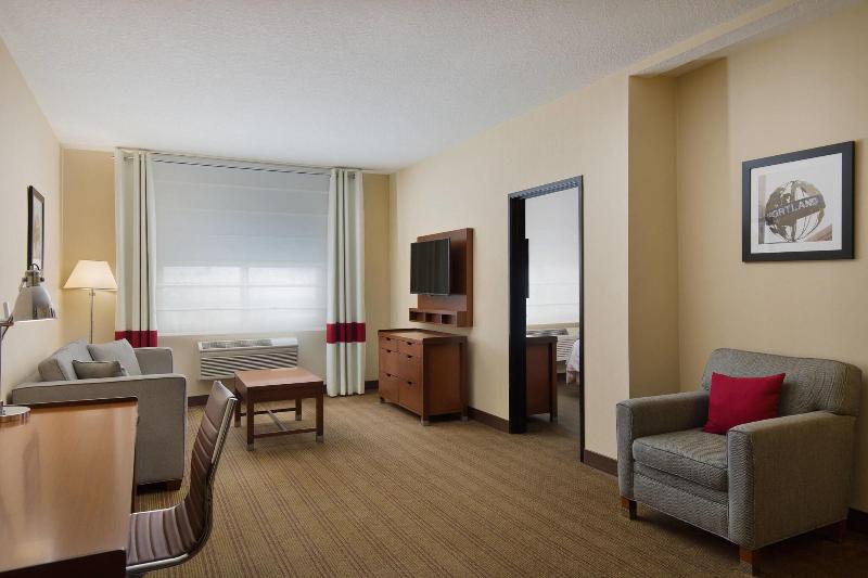 行政套房, Four Points By Sheraton Portland East