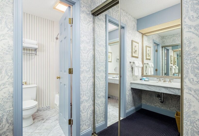 Номер Deluxe, The Farmington Inn And Suites