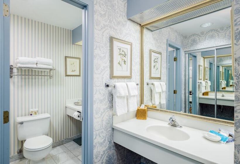 Номер Deluxe, The Farmington Inn And Suites