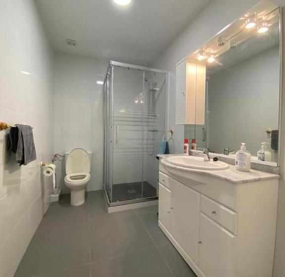 Номер Deluxe, Hostel Penedes