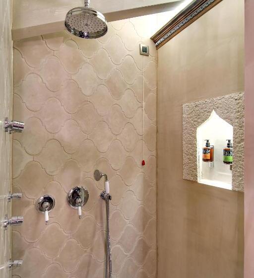 سوییت اجرایی, Kamares Historic Boutique Hotel & Spa