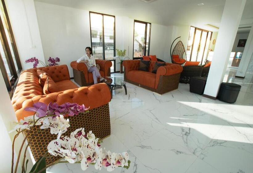 스탠다드 스튜디오 킹침대, Nk Residence Sakon Nakhon