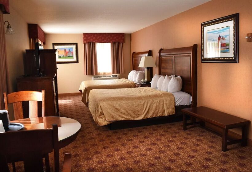 Номер Стандарт, Hamilton Inn Select Beachfront Mackinaw City