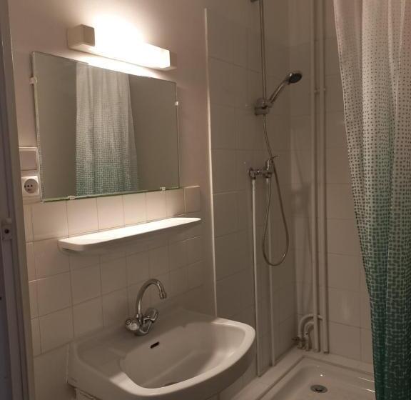 Номер Economy, Hôtel Labat