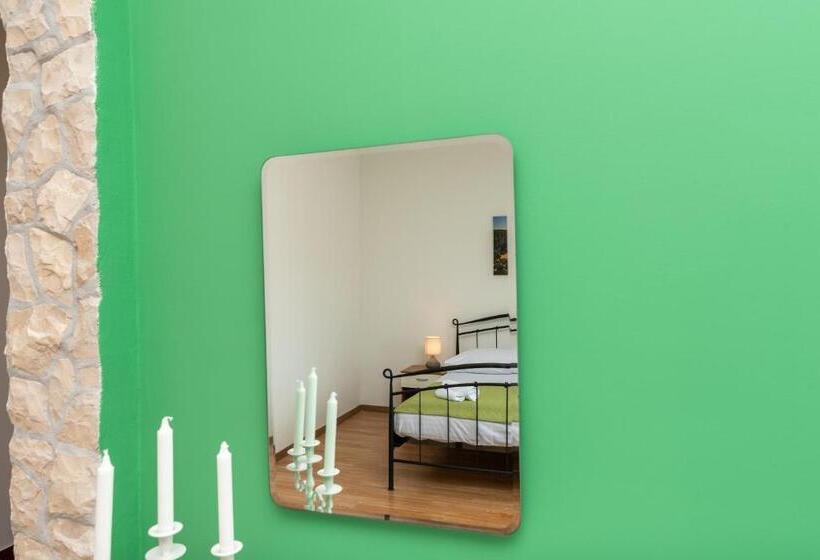 חדר דלוקס עם מרפסת, Villa Lux