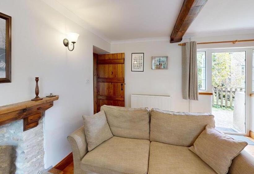 کلبه دلوکس, Swansea Valley Holiday Cottages