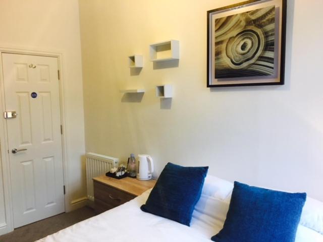 חדר סטנדרט חדר אמבטיה משותף, Townhouse @ Balliol Street Stoke