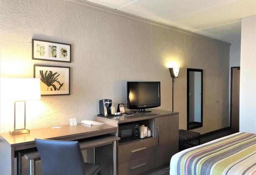 Номер Стандарт Кровать Кинг Адаптированный для Инвалидов, Country Inn & Suites By Radisson Mt. Pleasantracine West Wi