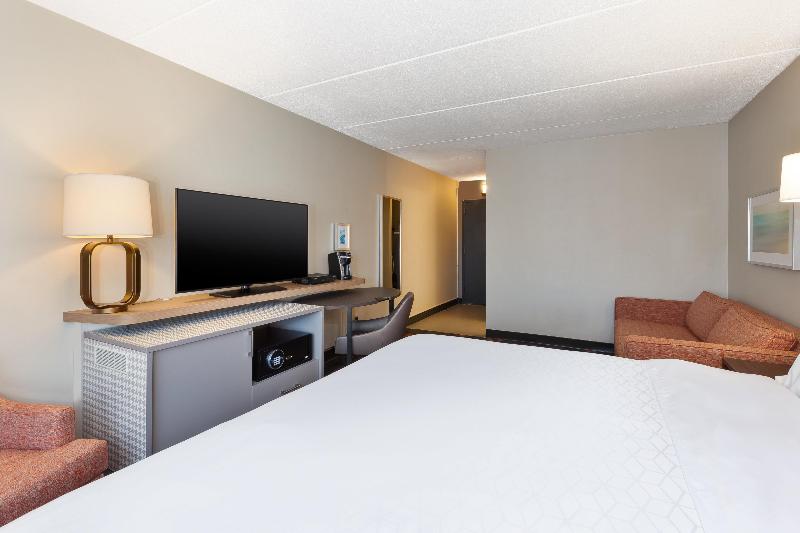 Стандартный Номер Кровать Кинг, Holiday Inn Westbury Long Island, An Ihg