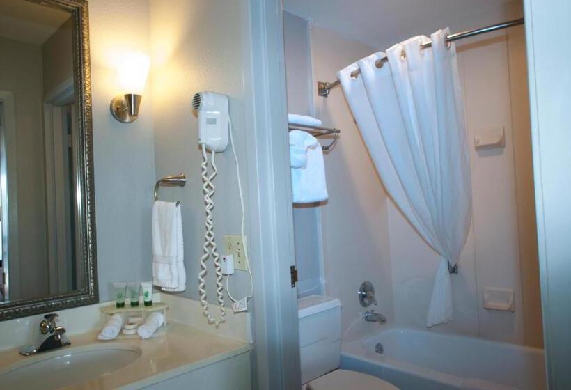 Стандартный Номер Кровать Кинг, Days Inn By Wyndham Pittsburg Ks