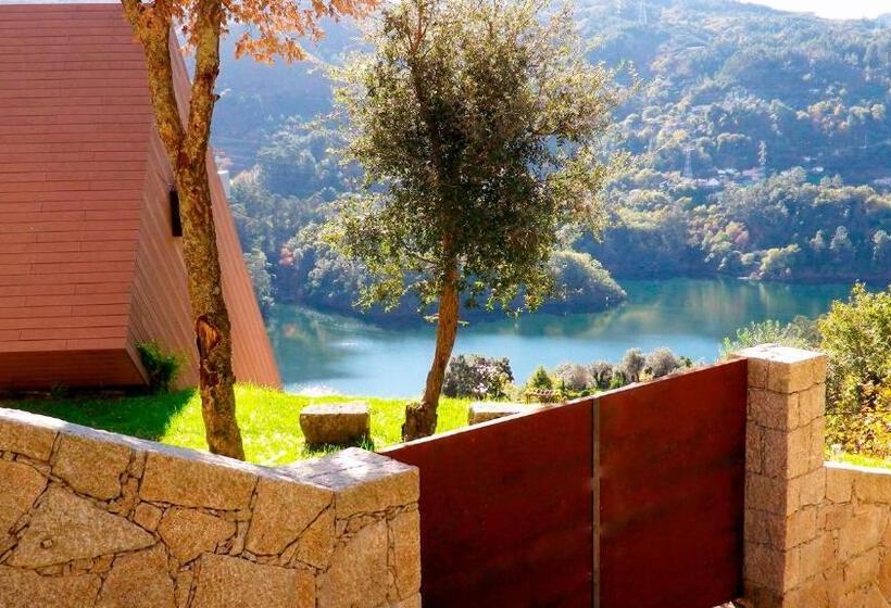 Дом 3 Спальни, Agrinho Suites & Spa Geres