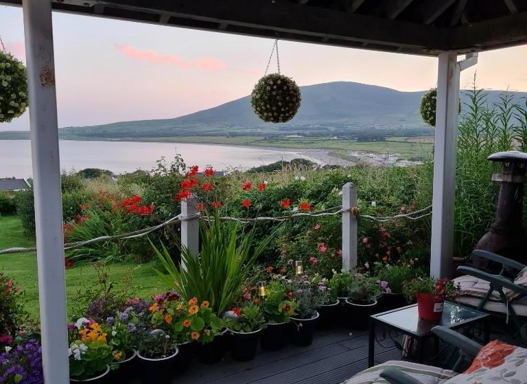 베이직 3인 룸, The Plough B&b