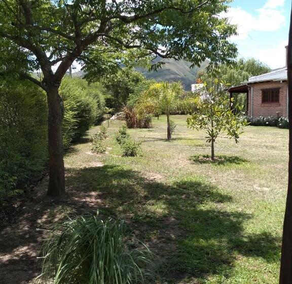 اتاق لوکس خانوادگی, El Indalo La Calderilla