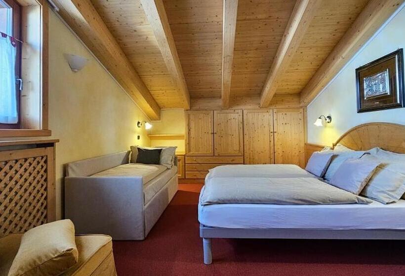 Четырехместный Номер Стандарт, Albergo Alpenrose