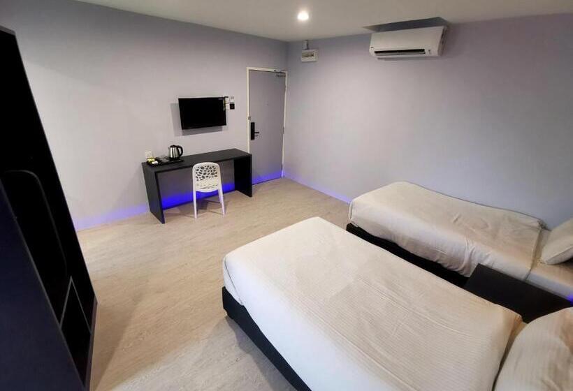 اتاق استاندارد, Wow Hotel Penang