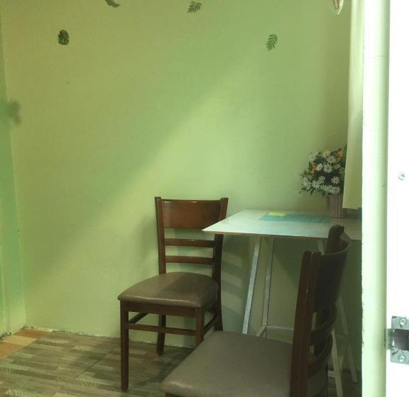 اتاق استاندارد, Can Tho Riverside Hostel