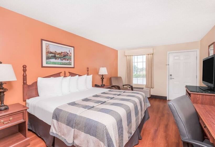 스위트 킹사이즈 침대, Days Inn By Wyndham Americus
