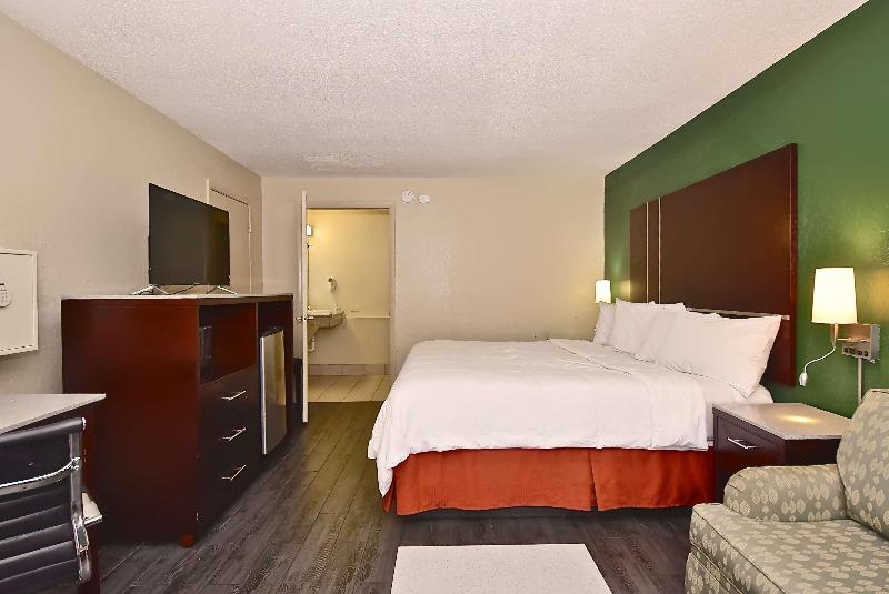 Номер Стандарт Адаптированный для Инвалидов, Surestay Hotel By Best Western Sarasota Lido Beach