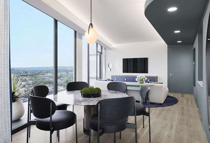 스탠다드 스튜디오 킹침대, The Inverness Denver, a Hilton Golf & Spa Resort