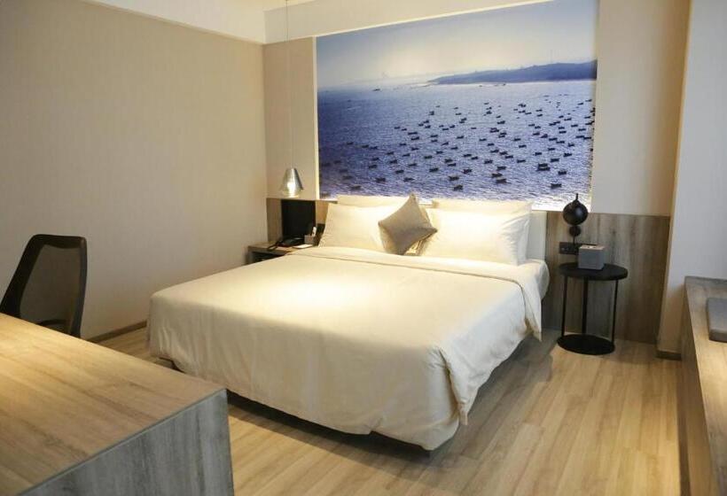 Номер Стандарт, Atour Hotel High Speed Railway Station Maoming