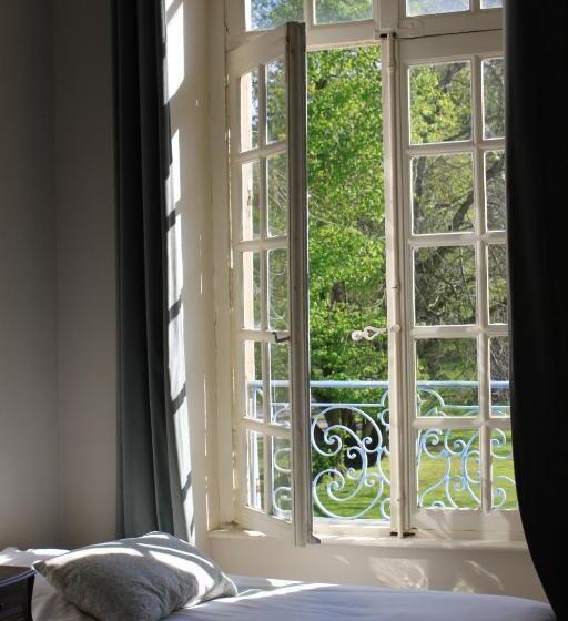 标准房带园景, Chambres D'hôtes Château De Martragny