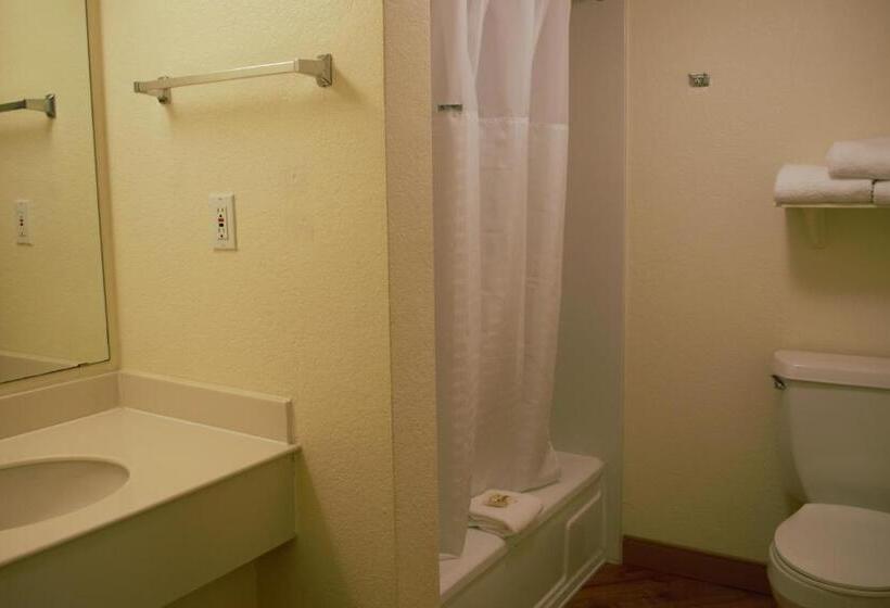 Стандартный Номер Кровать Кинг, La Quinta Inn By Wyndham Austin Capitol / Downtown