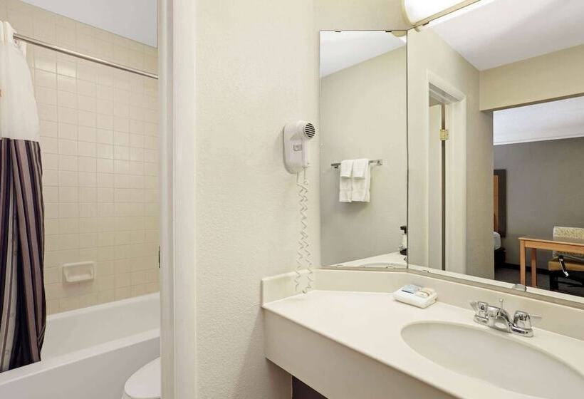 디럭스 룸, La Quinta Inn By Wyndham Denver Golden