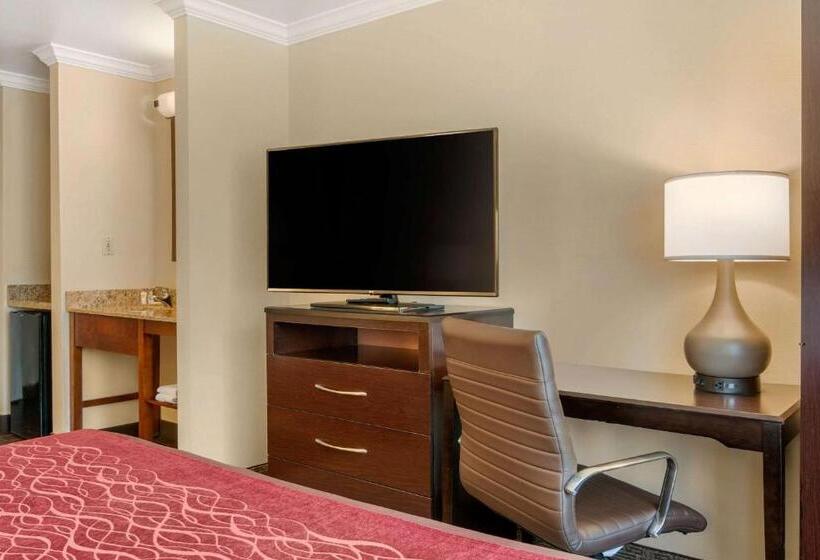 Люкс Кровать Кинг, Comfort Inn Columbia Gorge