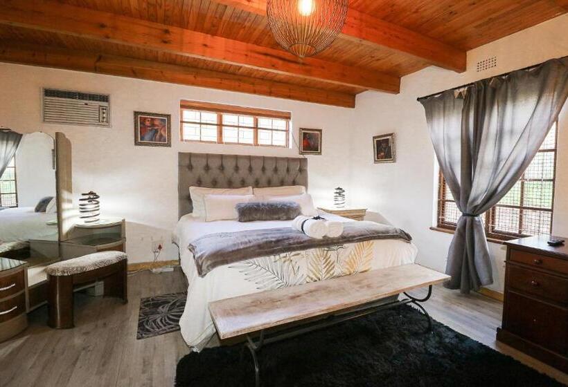 Номер Стандарт, Swallows Nest