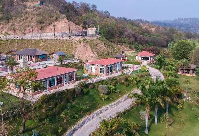 ویلای 3 خوابه, Stayvista At Brickwood Hill With Outdoor Infinity Pool & Jacuzzi