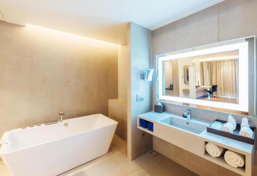 프리미엄 룸, Oceanfront Beach Resort   Sha Extra Plus