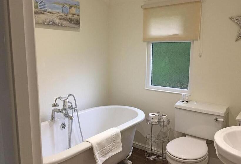 ３ベッドルームハウス, Hollybrook Lodges