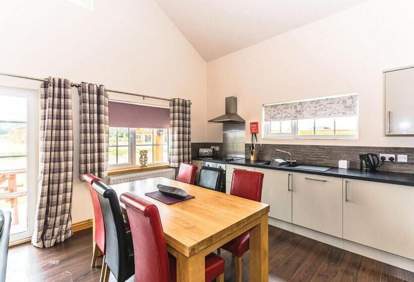 Дом 2 Спальни, Hornsea Lakeside Lodges