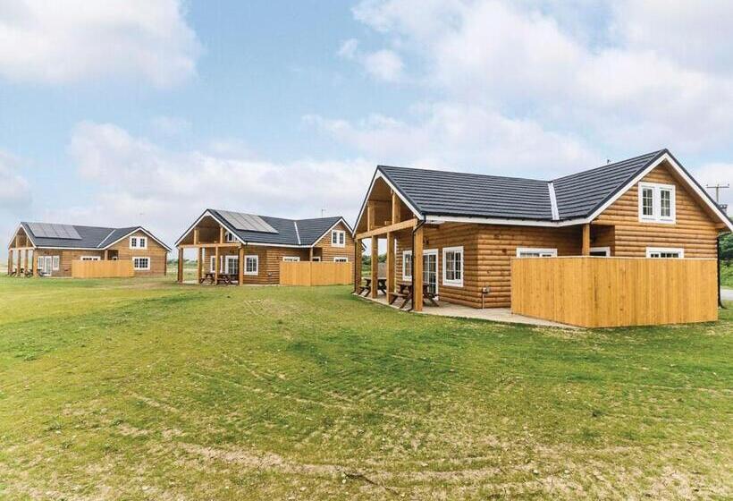 Дом 4 Спальни, Hornsea Lakeside Lodges