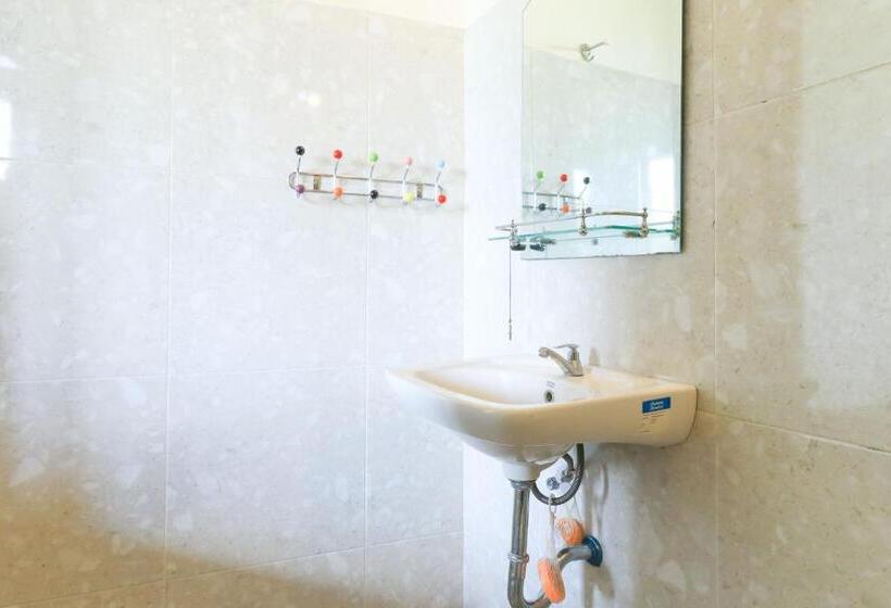 اتاق استاندارد با تراس, Sunari Guesthouse